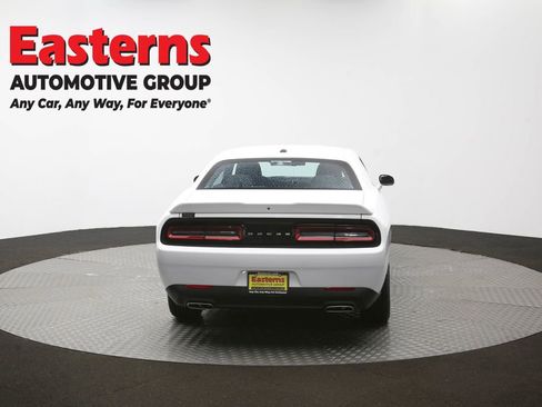 Used 2022 Dodge Challenger SXT image 35