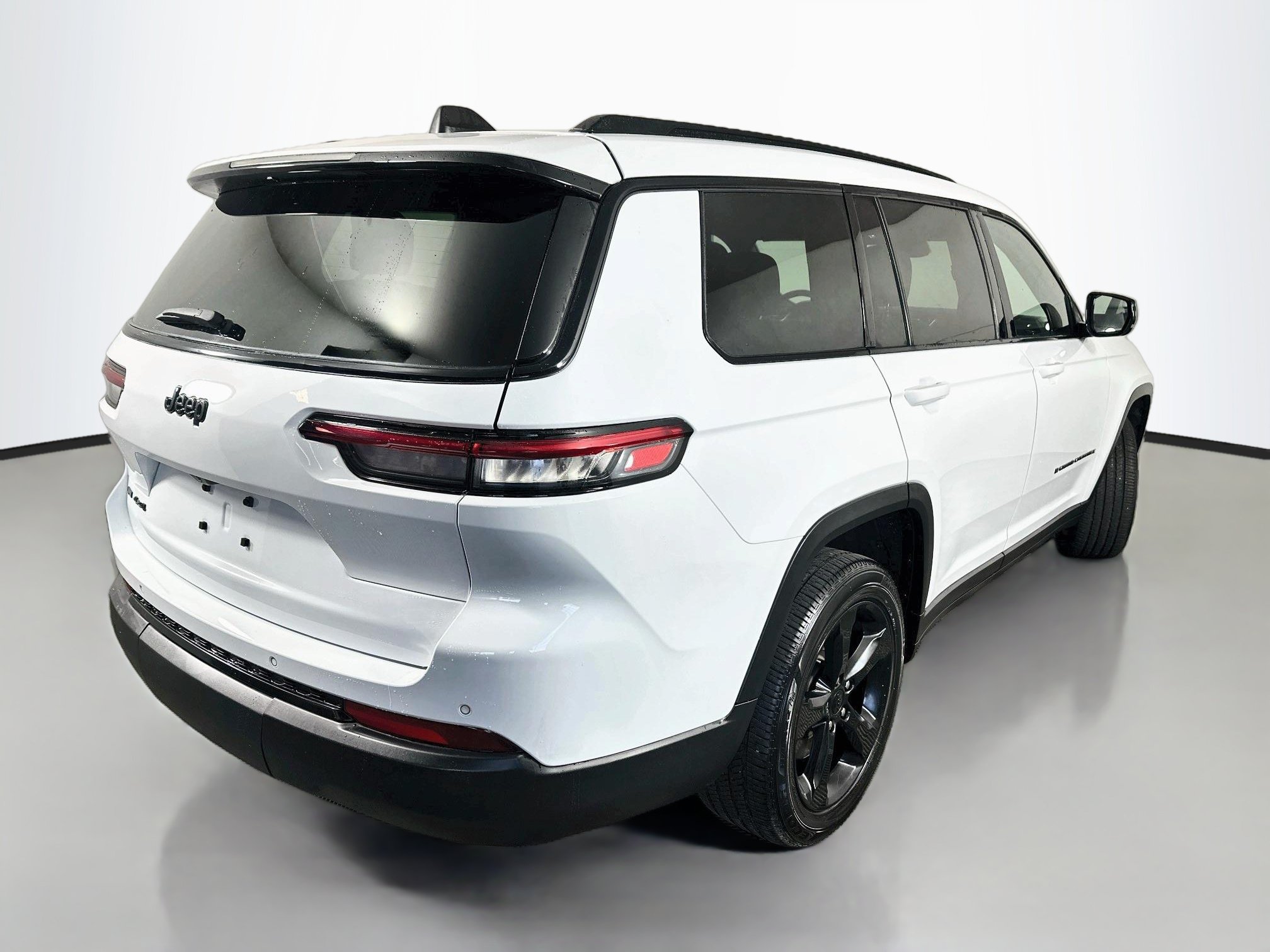 Used 2021 Jeep Grand Cherokee L Laredo AWD/4WD image 7