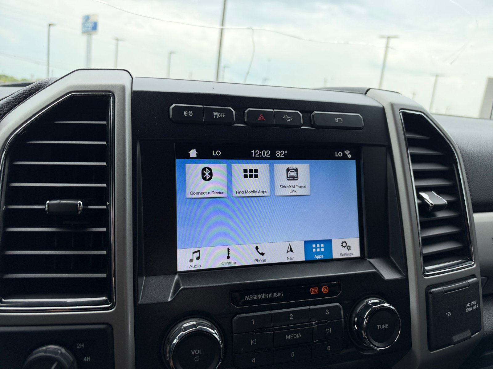 Certified 2019 Ford F350 Lariat w/ Lariat Ultimate Package AWD/4WD image 29