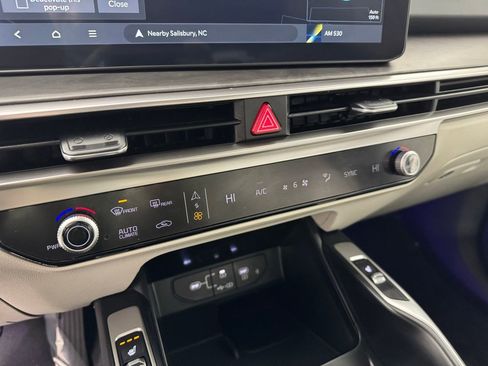 Used 2024 Kia Sorento X-Line EX image 20