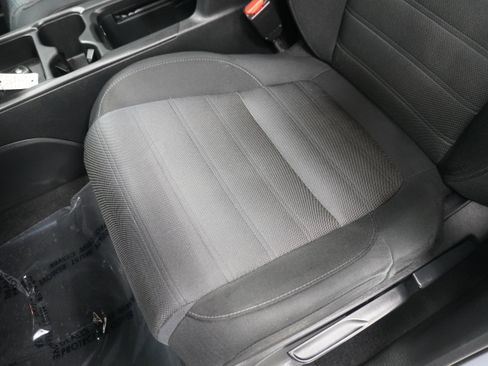 Used 2022 Honda CR-V Special Edition image 12