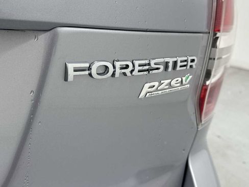 Used 2016 Subaru Forester 2.5i w/ Alloy Wheel Package image 27