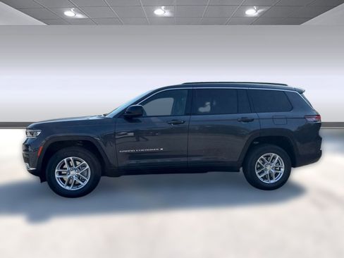 New 2025 Jeep Grand Cherokee L Laredo w/ Luxury Tech Group I image 2