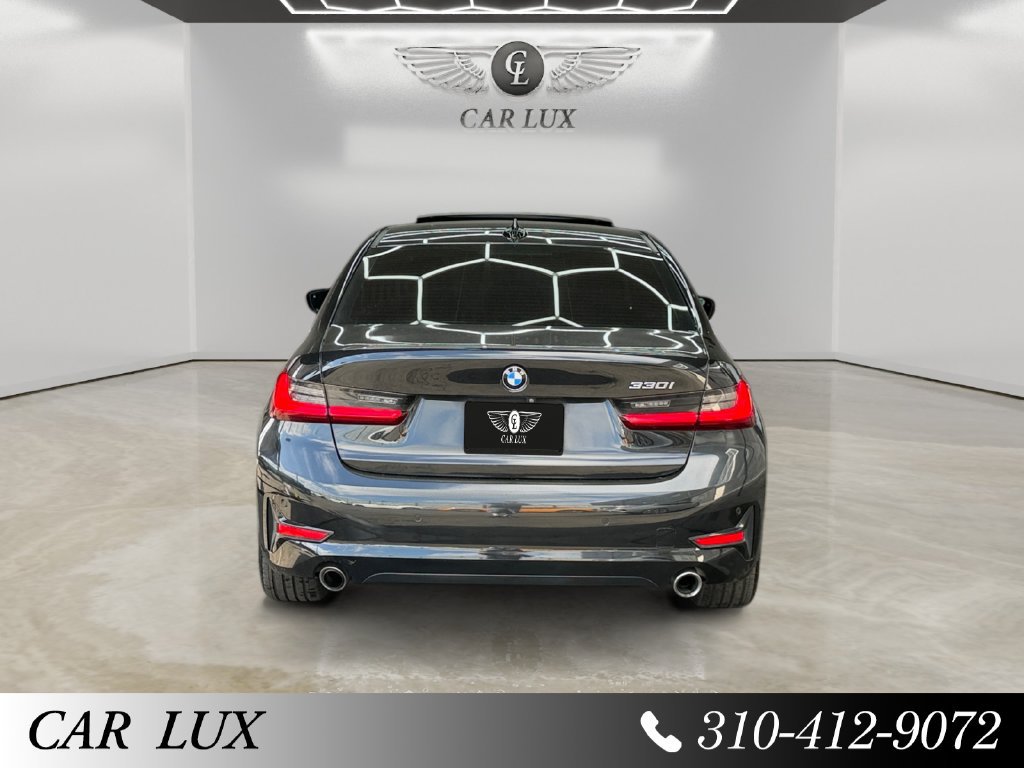 Used 2019 BMW 330i Sedan w/ Convenience Package RWD image 4