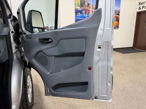 Used 2015 Ford Transit 250 148 Medium Roof image 30