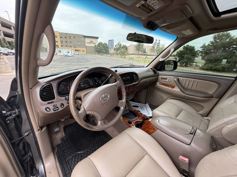 Used 2004 Toyota Tundra Limited image 22