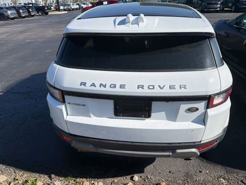 Used 2017 Land Rover Range Rover Evoque SE AWD/4WD image 5