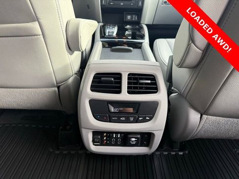 Used 2017 Honda Pilot Touring image 19