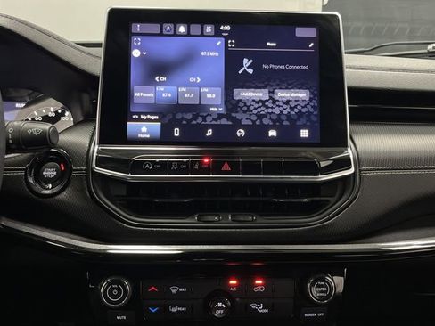 Used 2022 Jeep Compass Altitude image 7