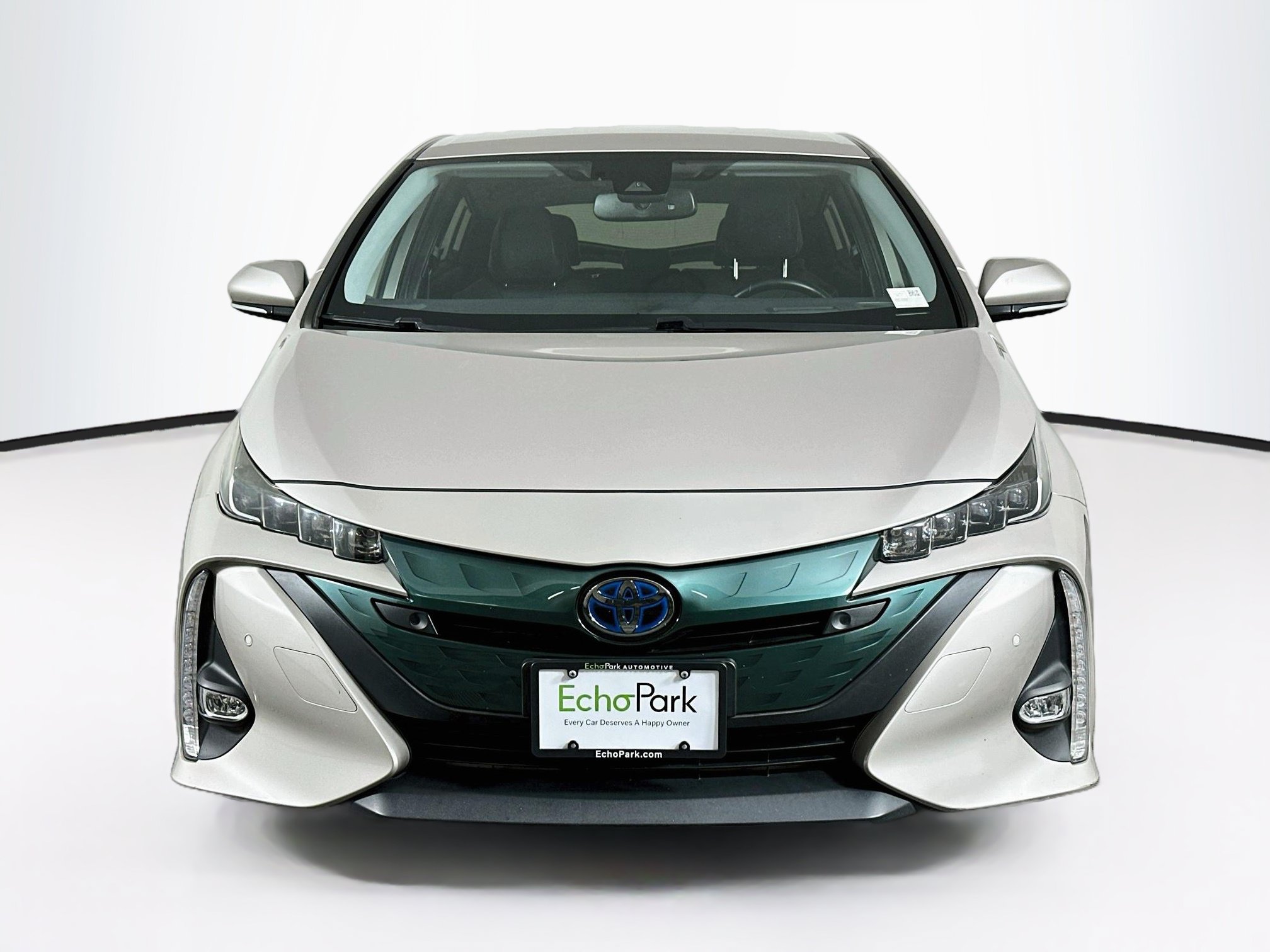 Used 2020 Toyota Prius Prime Limited w/ Carpet Mat Package FWD image 2