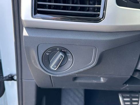 Used 2022 Volkswagen Atlas SEL Premium AWD/4WD image 25