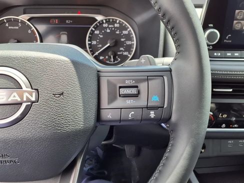 Used 2026 Nissan Rogue SV w/ SV Premium Package FWD image 14