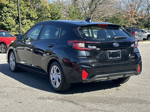 Certified 2025 Subaru Impreza 2.0i image 22