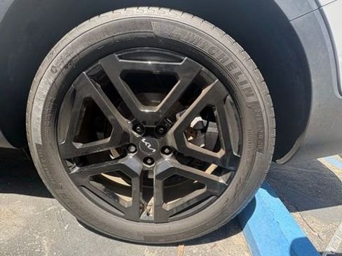 Used 2024 Kia Telluride SX X-Line image 6