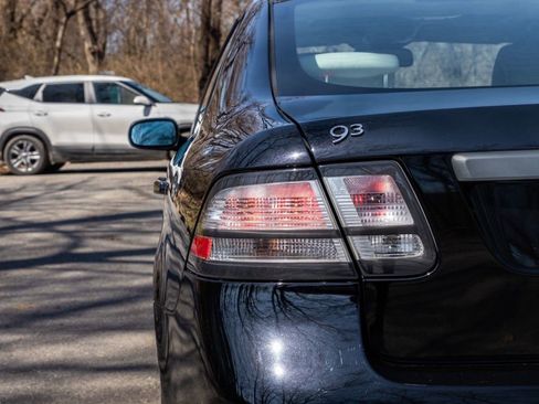 Used 2008 Saab 9-3 2.0T w/ Moonroof Package image 11