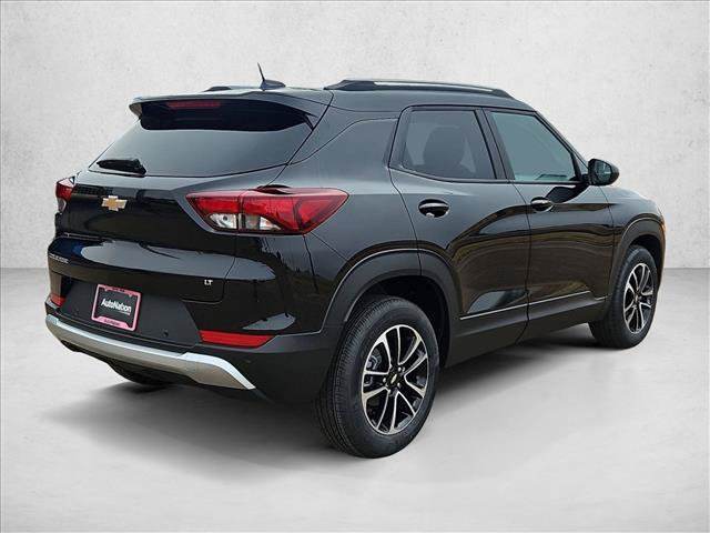 New 2026 Chevrolet TrailBlazer LT w/ Convenience Package FWD image 2