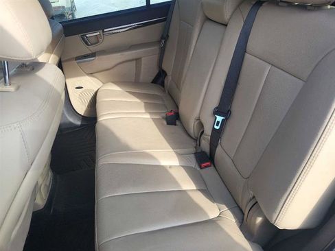 Used 2011 Hyundai Santa Fe Limited w/ Navigation Pkg 4 image 11