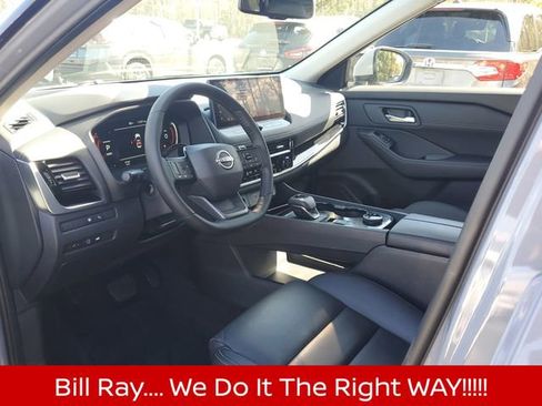 Certified 2025 Nissan Rogue SL w/ Tech Package image 12