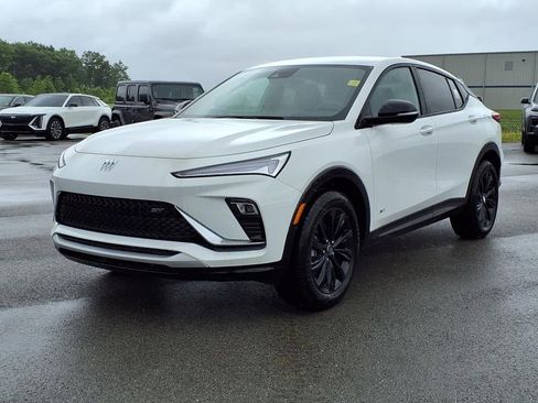 New 2025 Buick Envista Sport Touring w/ Convenience I Package image 3