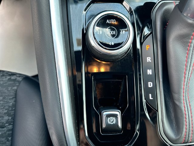 Used 2023 Chevrolet Colorado Z71 AWD/4WD image 47