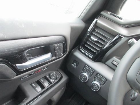 New 2026 GMC Sierra 1500 AT4X image 17