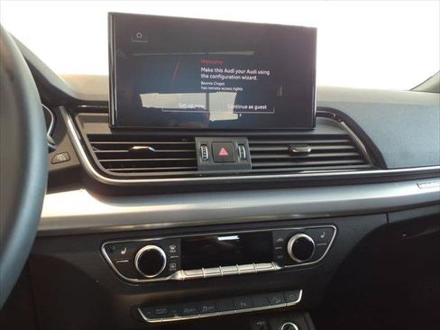 Certified 2024 Audi Q5 2.0T Premium Plus w/ Premium Plus Package AWD/4WD image 13