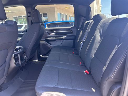 New 2026 RAM 1500 Express AWD/4WD image 14