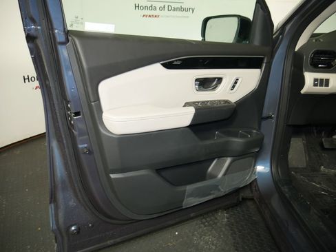 New 2026 Honda Pilot EX-L image 14