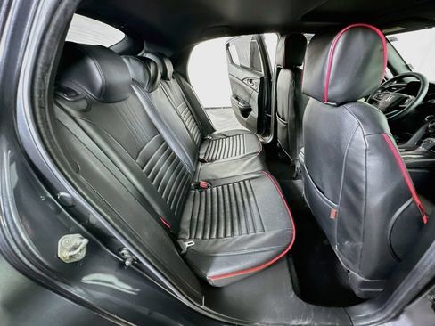 Used 2019 Honda Civic EX image 11
