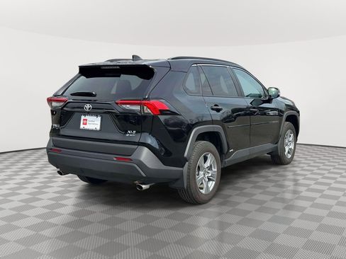 Used 2025 Toyota RAV4 XLE image 7