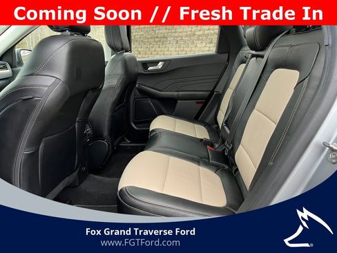 Certified 2022 Ford Escape Titanium w/ Titanium Elite Package image 4