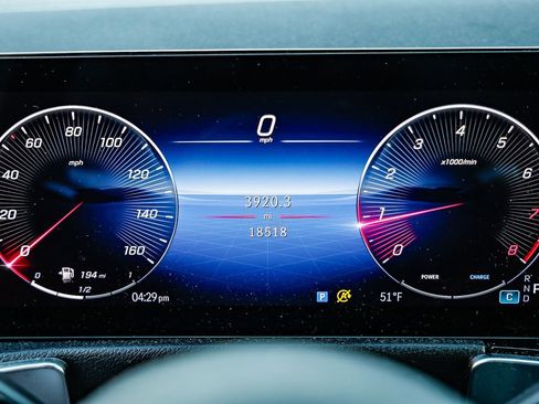 Certified 2024 Mercedes-Benz GLB 250 image 6