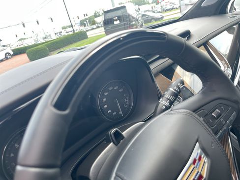 Used 2025 Cadillac XT6 Sport w/ Platinum Package AWD/4WD image 19