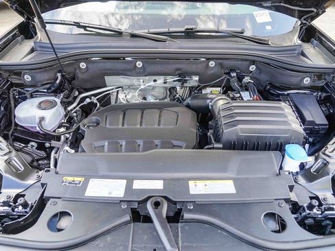 New 2026 Volkswagen Atlas SE image 14