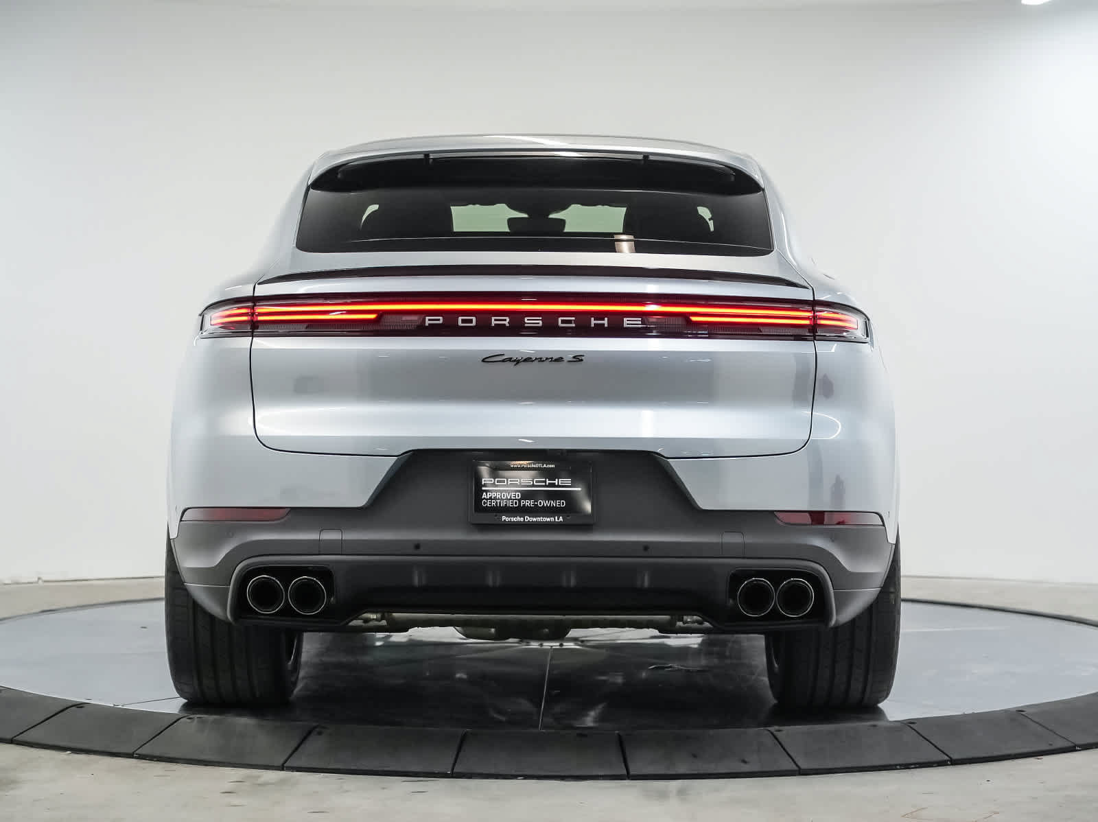 Certified 2026 Porsche Cayenne S AWD/4WD image 10