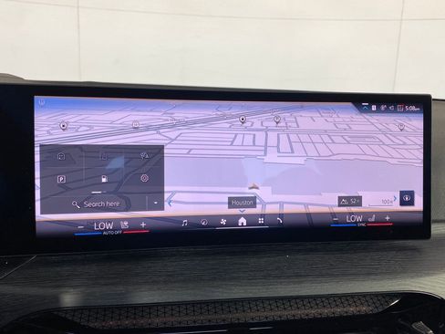 Certified 2025 BMW 330i Sedan image 25