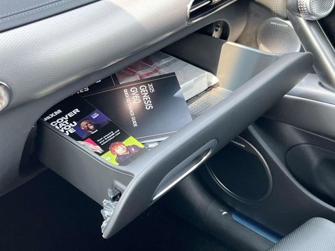 New 2025 Genesis GV60 Performance image 36