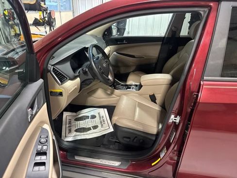 Used 2017 Hyundai Tucson Limited FWD image 10