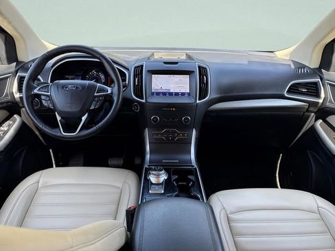 Used 2020 Ford Edge SEL w/ Convenience Package image 22