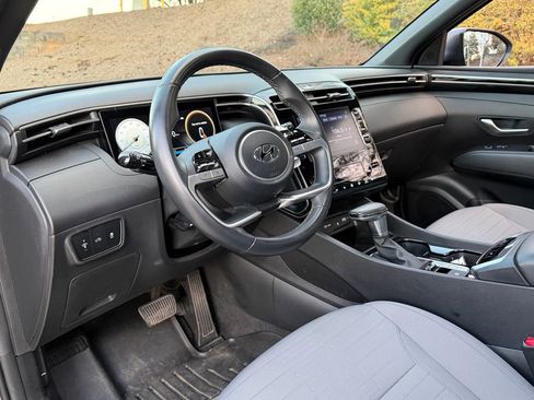 Used 2022 Hyundai Santa Cruz SEL Premium image 10