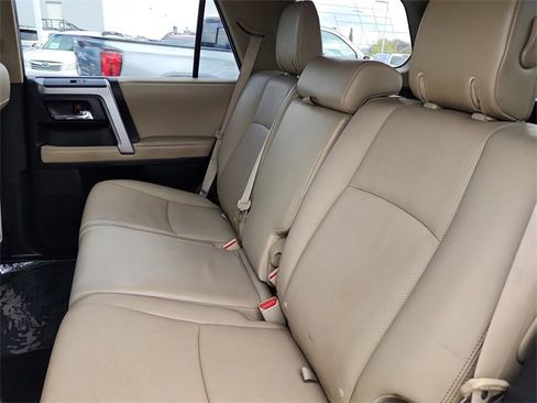 Used 2015 Toyota 4Runner Limited image 15