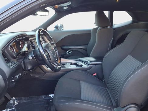 Certified 2023 Dodge Challenger GT image 8