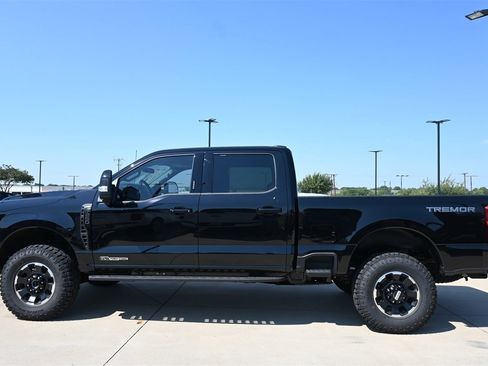 New 2026 Ford F250 Lariat image 25