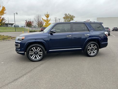 Used 2019 Toyota 4Runner Limited image 2