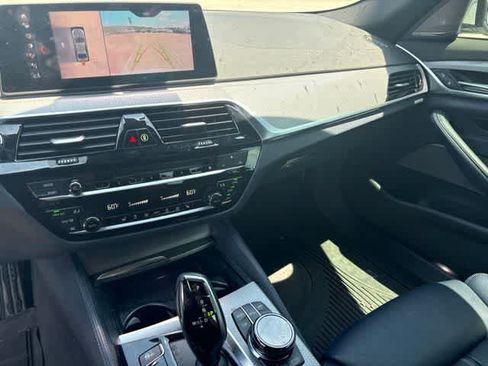 Used 2019 BMW 540i w/ M Sport Package RWD image 20