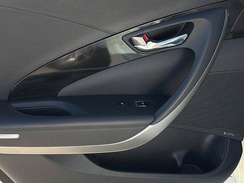 Used 2015 Hyundai Azera image 9