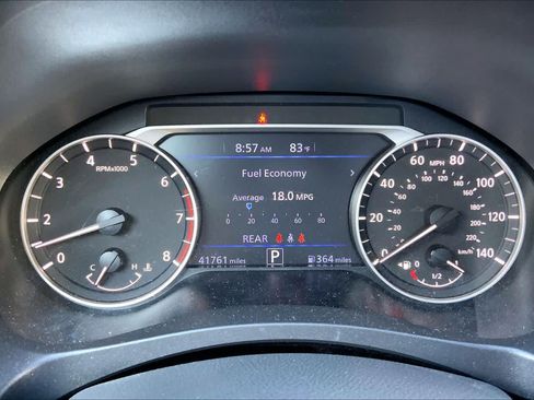 Used 2025 Nissan Altima 2.5 SV FWD image 26