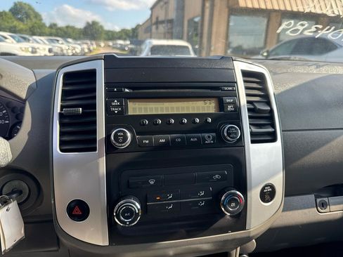 Used 2015 Nissan Frontier S RWD image 13