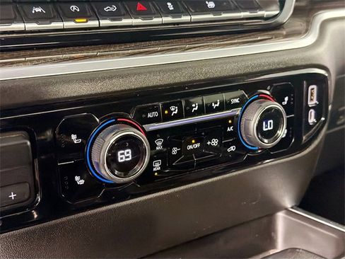 Used 2022 Chevrolet Silverado 1500 RST image 14