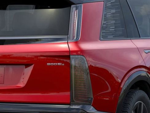 New 2026 Cadillac Vistiq Sport image 11